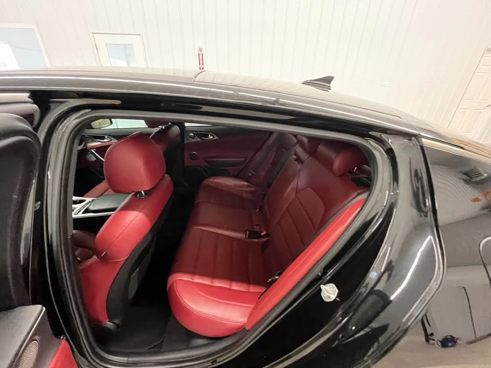 2018 Kia Stinger GT - Image 8 of 20