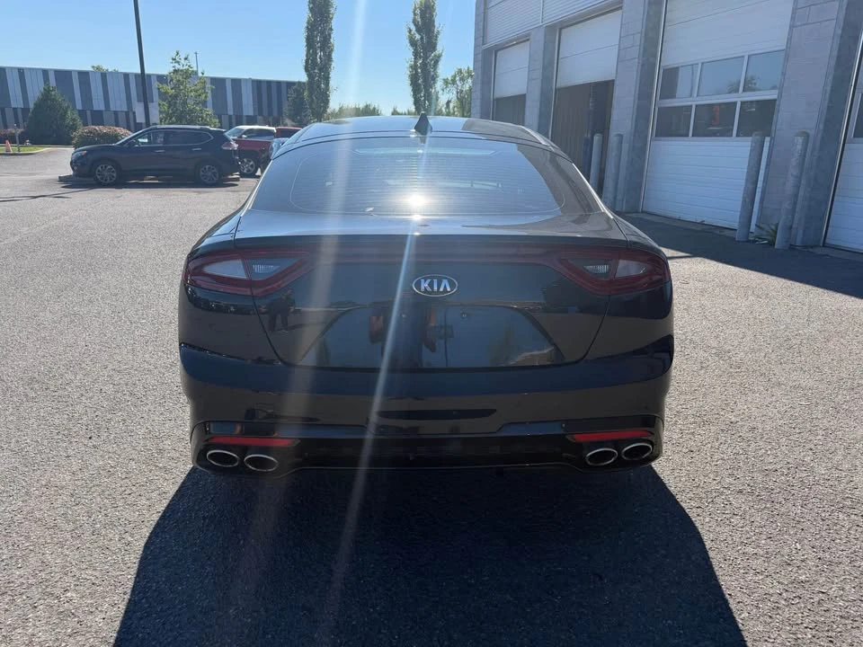 2018 Kia Stinger - Image 3 of 16