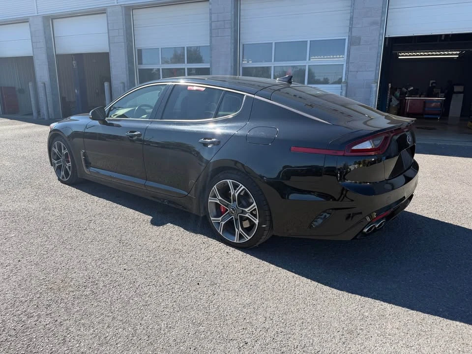 2018 Kia Stinger - Image 3 of 15