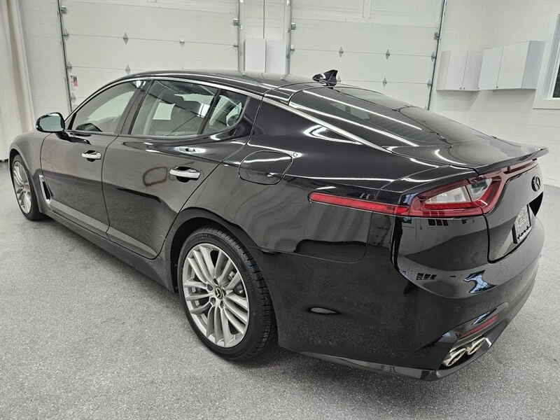 2018 Kia Stinger - Image 5 of 15