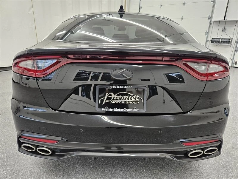 2018 Kia Stinger - Image 6 of 15
