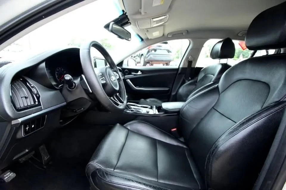 2018 Kia Stinger - Image 11 of 12