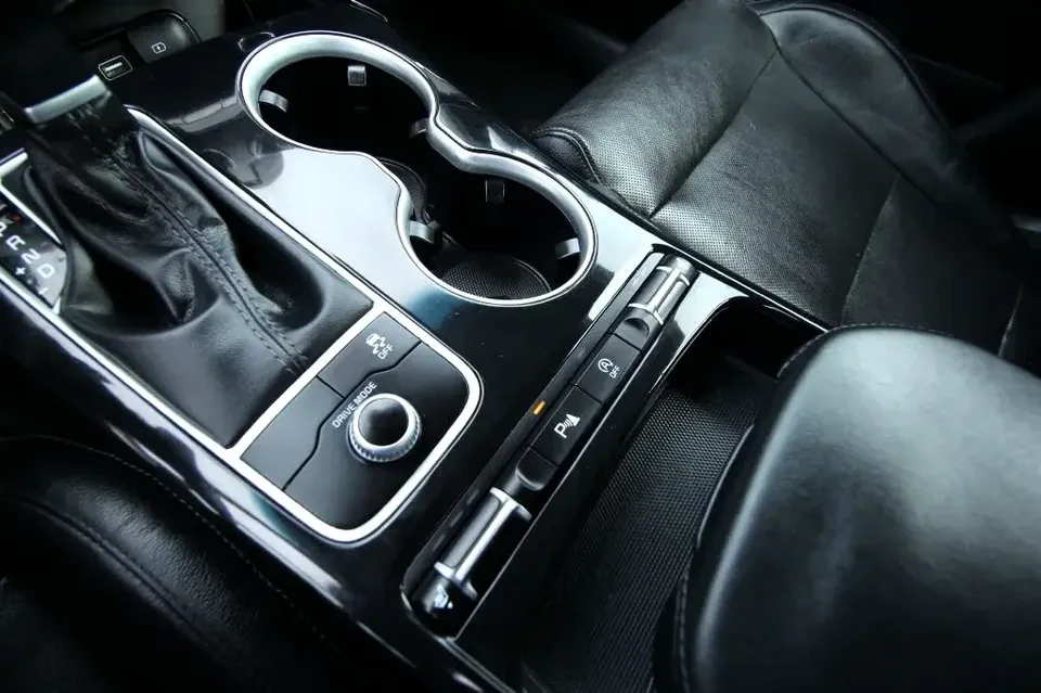 2018 Kia Stinger - Image 10 of 11