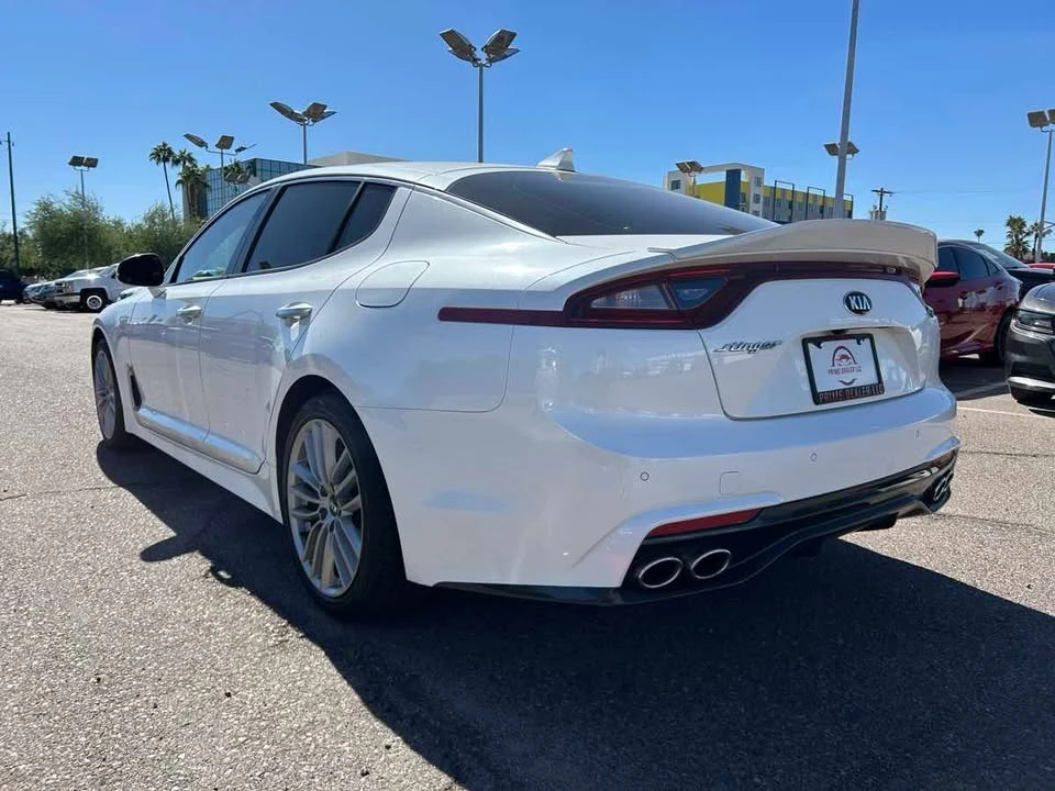 2018 Kia Stinger - Image 5 of 15