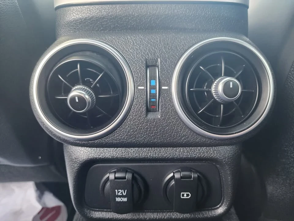 2018 Kia Stinger GT - Image 13 of 15