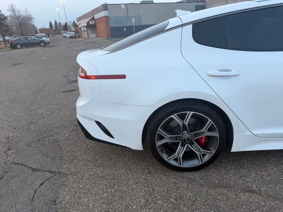 2018 Kia Stinger GT - Image 6 of 19
