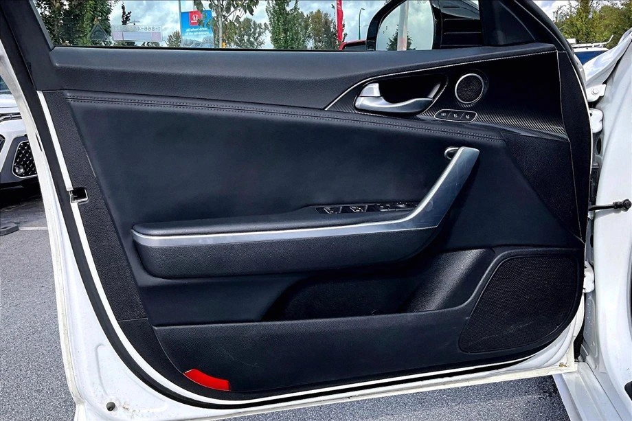 2018 Kia Stinger GT - Image 6 of 17