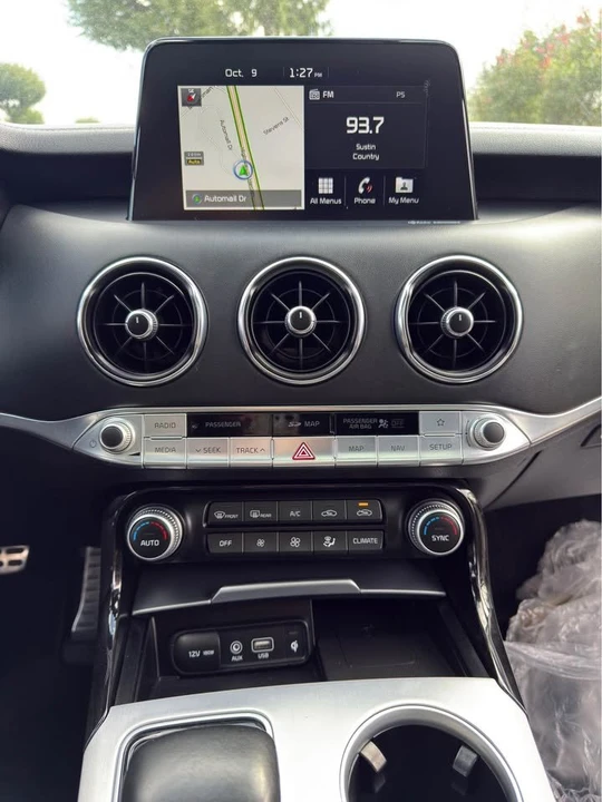 2018 Kia Stinger GT - Image 11 of 16