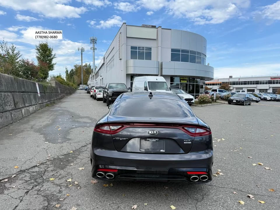 2018 Kia Stinger GT - Image 15 of 15