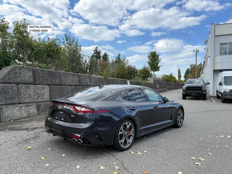 2018 Kia Stinger GT - Image 13 of 17