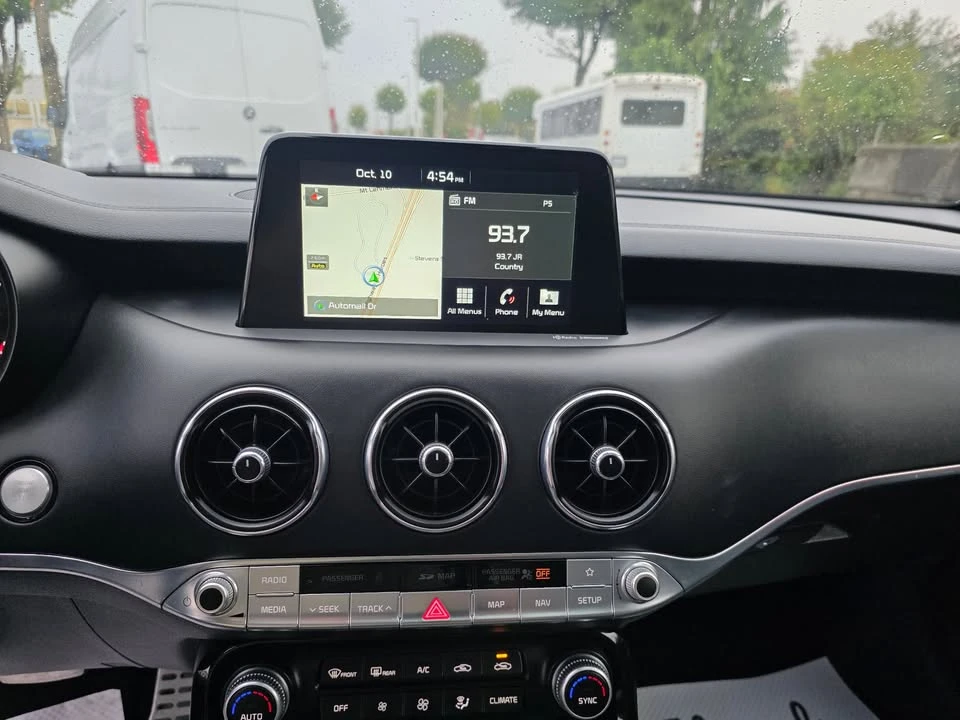 2018 Kia Stinger GT - Image 10 of 19