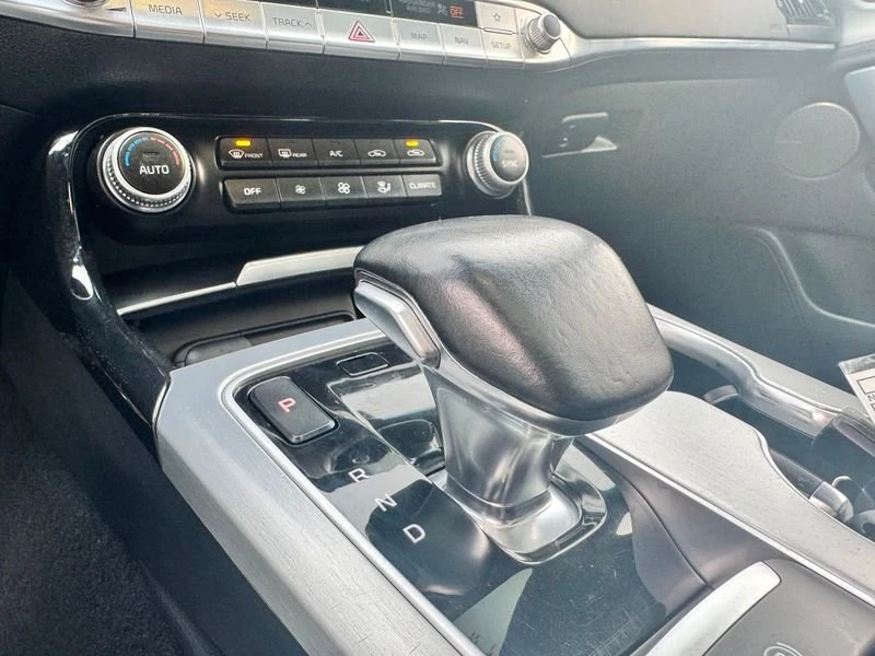 2018 Kia Stinger GT - Image 14 of 19