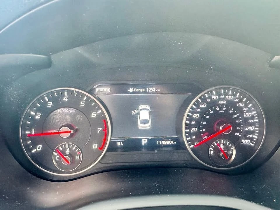 2018 Kia Stinger GT - Image 10 of 17