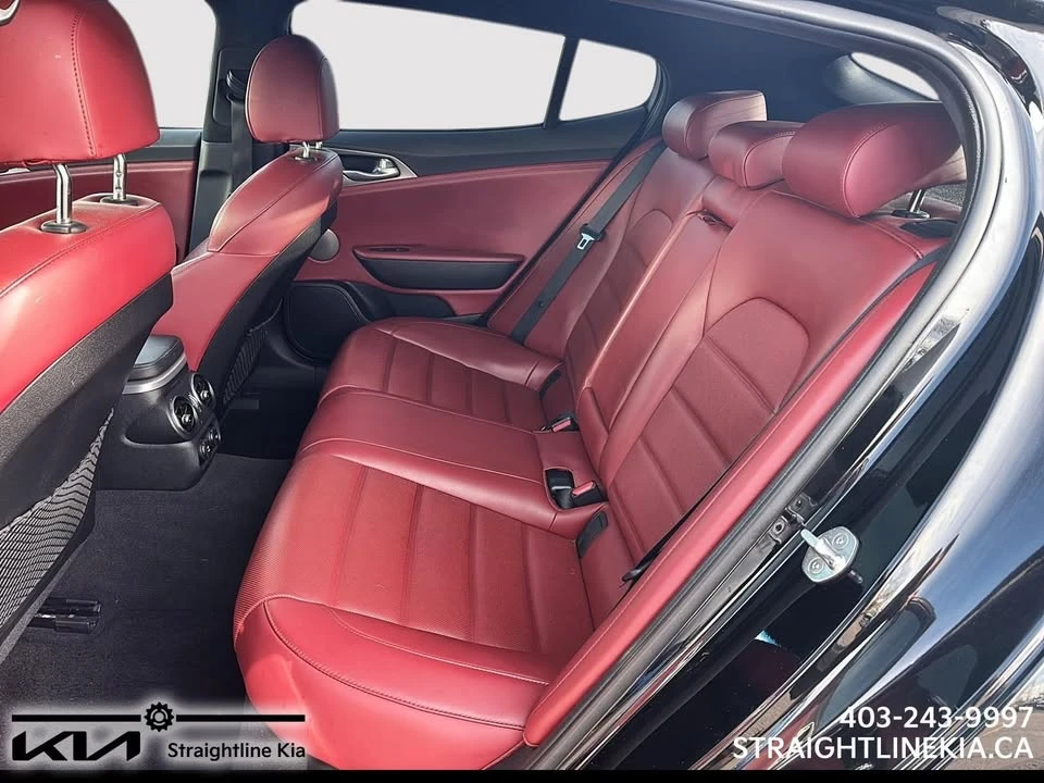 2018 Kia Stinger GT - Image 9 of 16