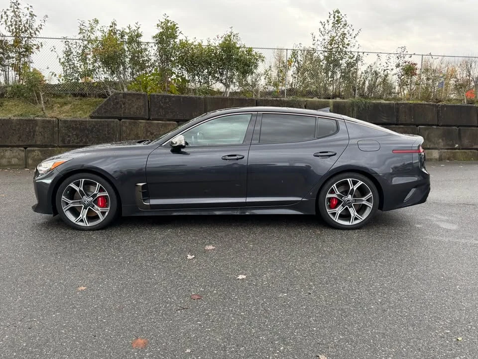 2018 Kia Stinger GT - Image 8 of 16