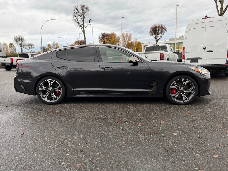 2018 Kia Stinger GT - Image 11 of 16