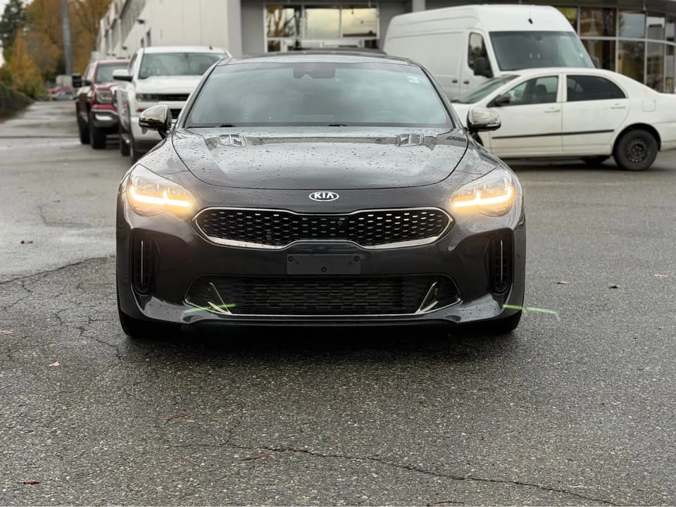 2018 Kia Stinger GT - Image 10 of 16