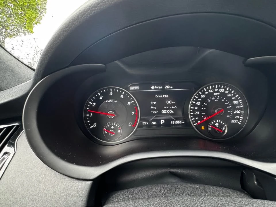 2018 Kia Stinger GT - Image 8 of 11