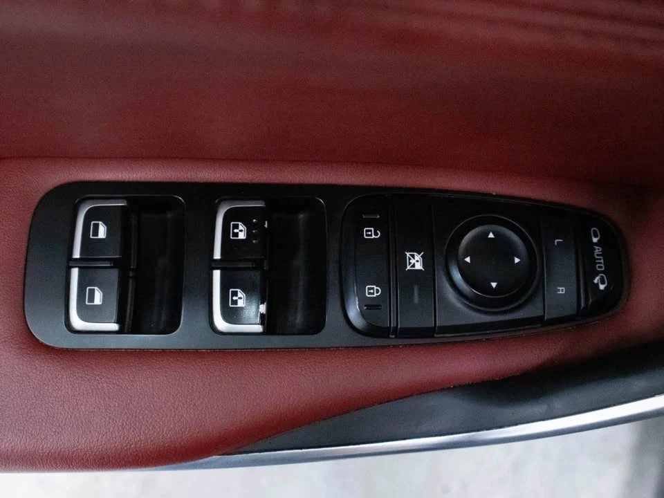 2018 Kia Stinger GT - Image 6 of 18