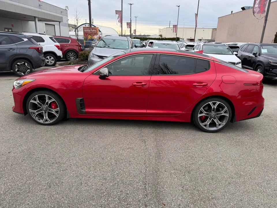 2018 Kia Stinger GT - Image 10 of 16