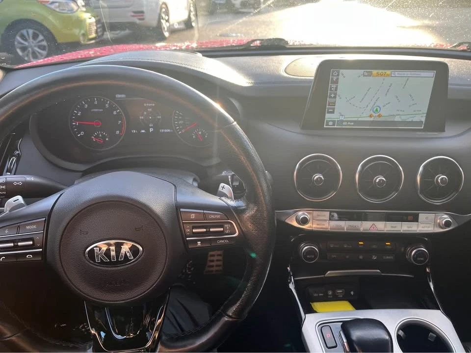 2018 Kia Stinger GT - Image 8 of 12