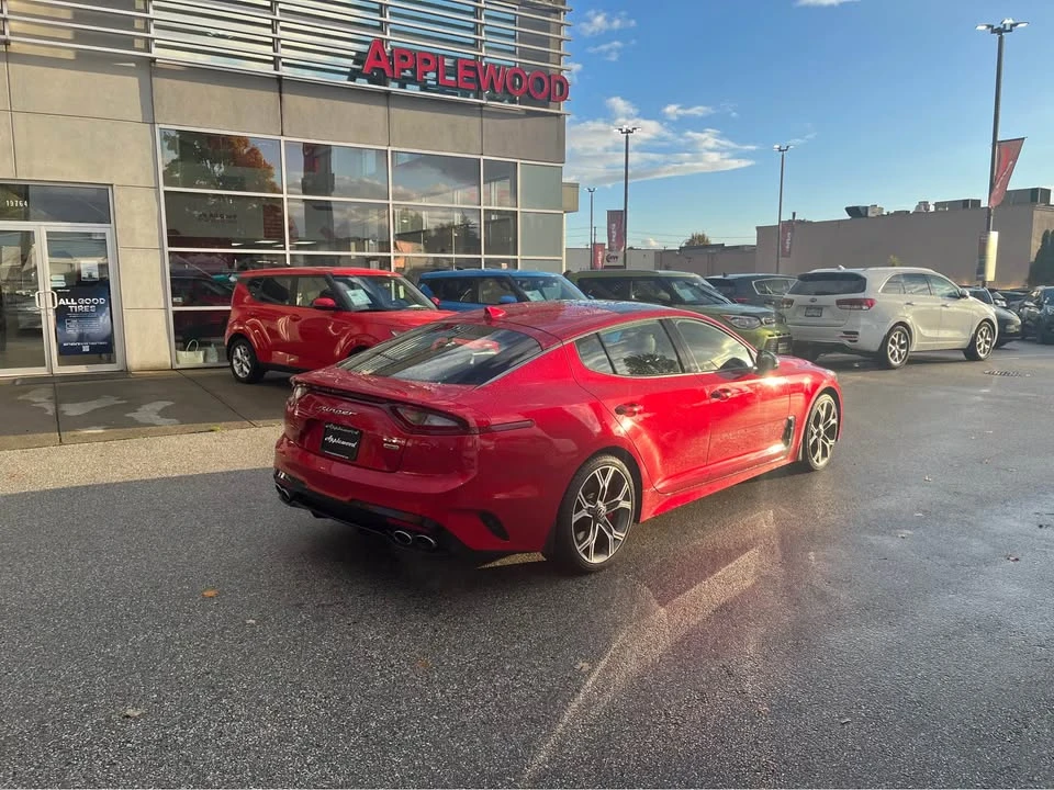 2018 Kia Stinger GT - Image 4 of 10