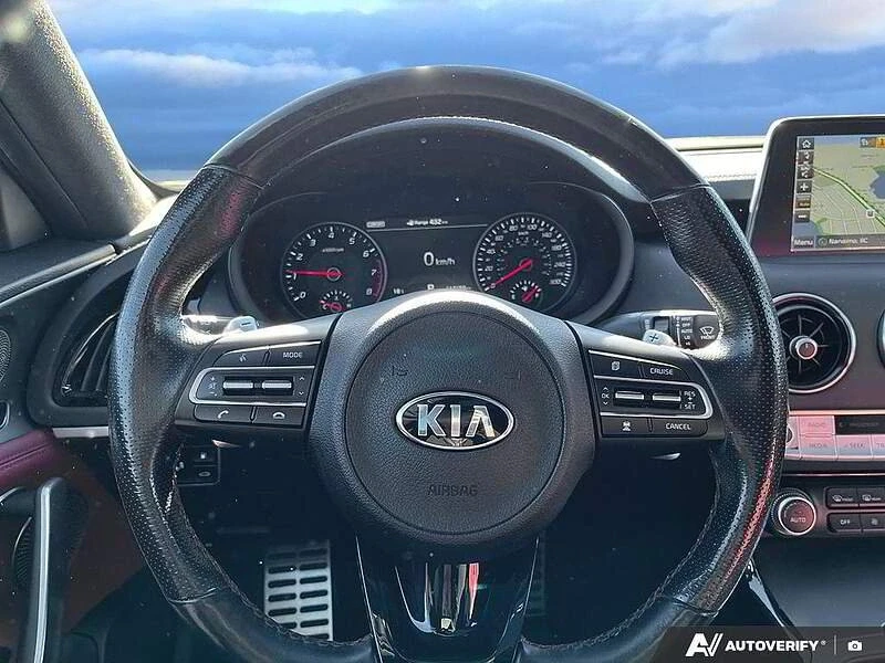 2018 Kia Stinger GT - Image 13 of 20