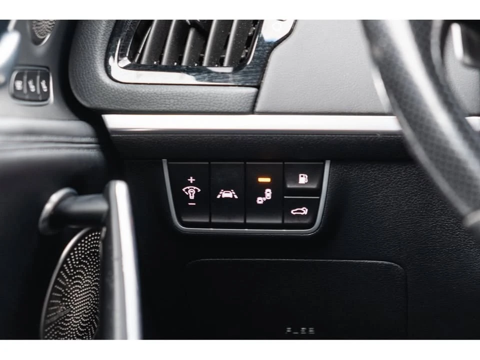 2018 Kia Stinger GT - Image 13 of 20