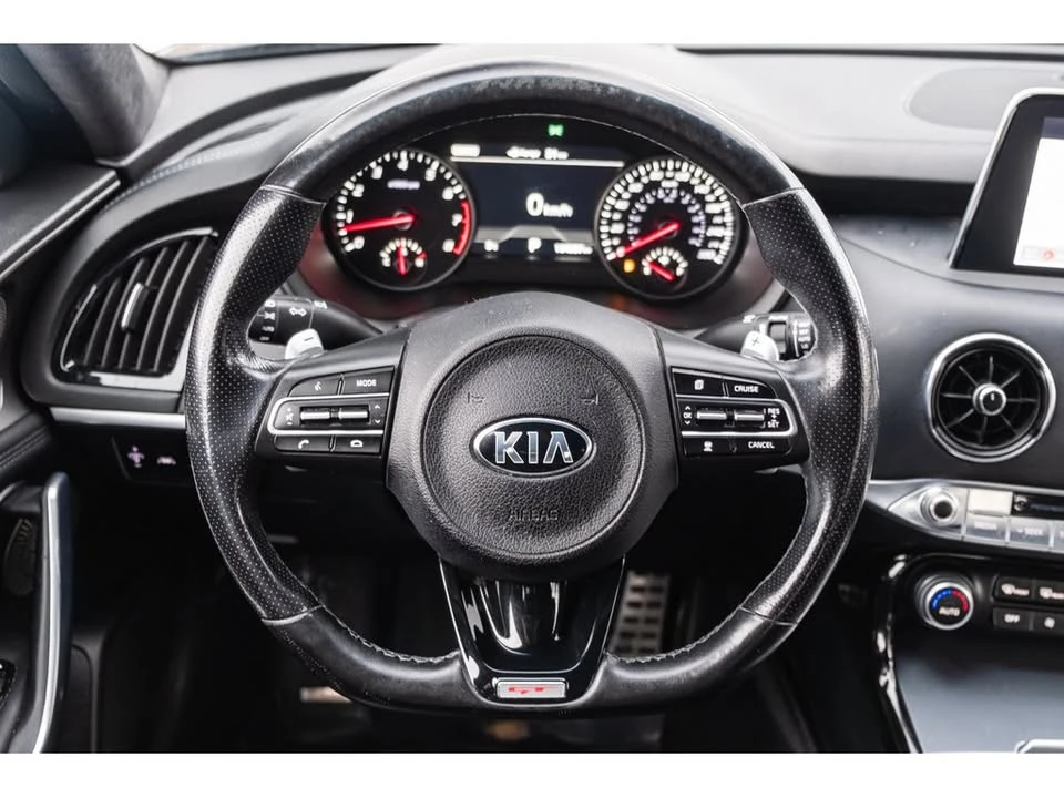 2018 Kia Stinger GT - Image 10 of 20