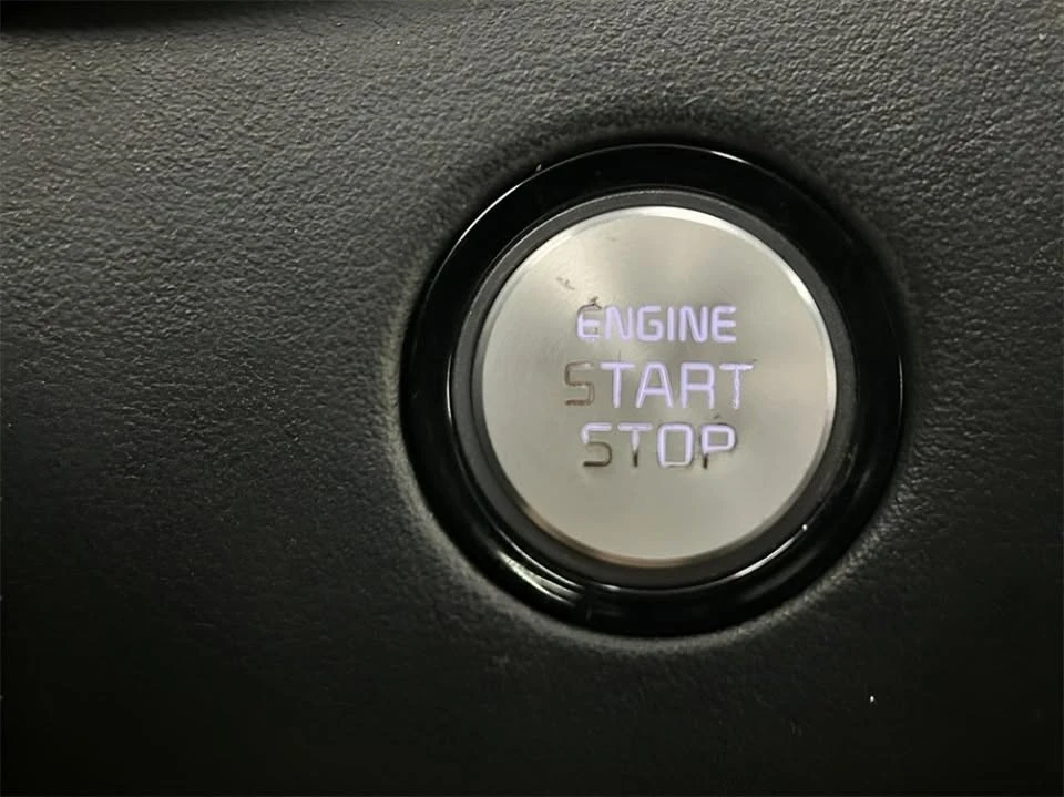 2018 Kia Stinger GT - Image 17 of 20