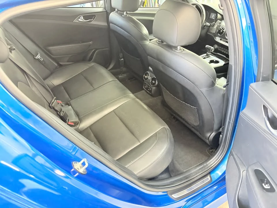 2018 Kia Stinger GT - Image 6 of 8