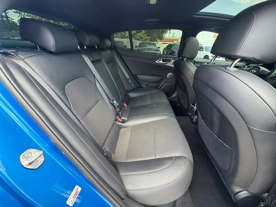 2018 Kia Stinger GT - Image 18 of 20