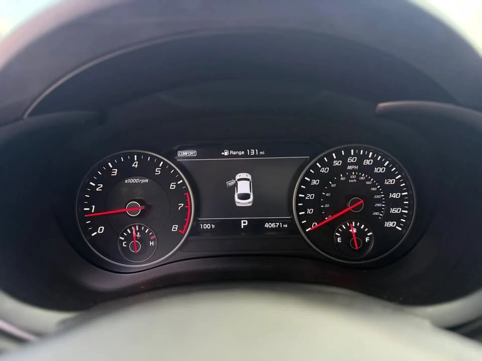 2018 Kia Stinger GT - Image 16 of 20