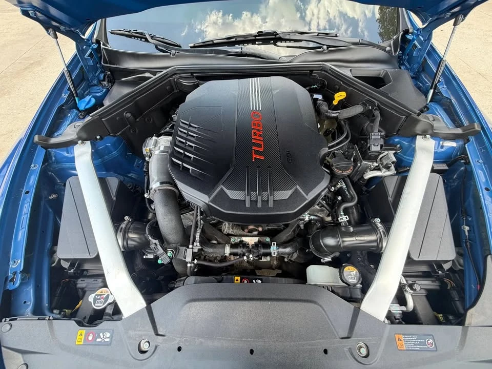 2018 Kia Stinger GT - Image 11 of 20