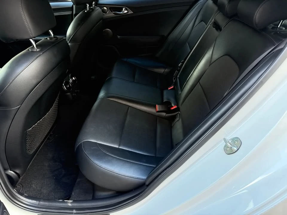 2018 Kia Stinger GT - Image 4 of 17