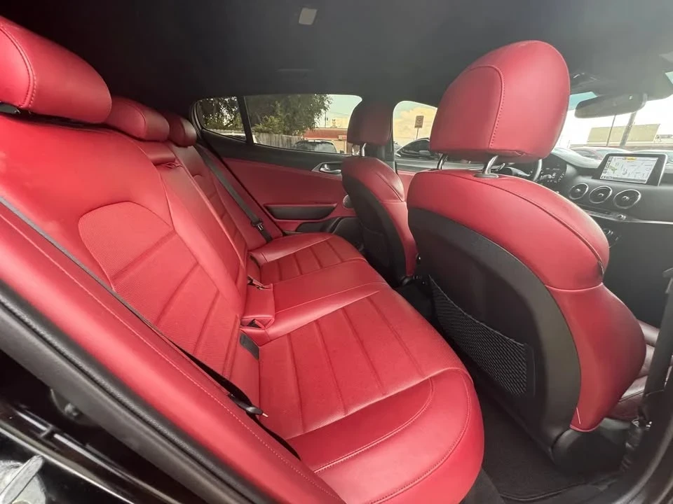 2018 Kia Stinger GT - Image 14 of 19