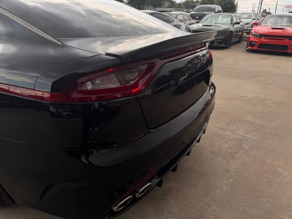 2018 Kia Stinger GT - Image 19 of 19