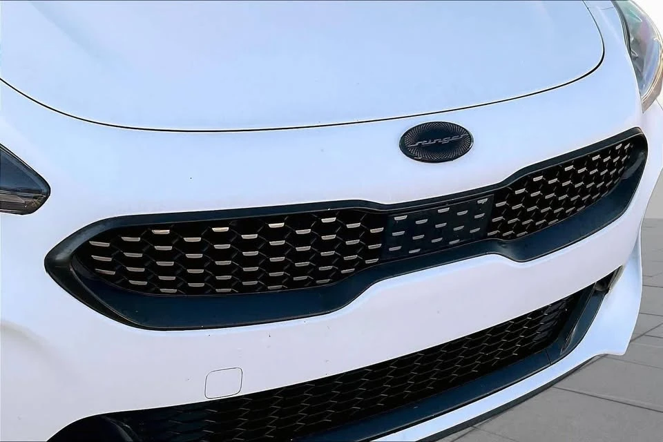 2018 Kia Stinger GT - Image 11 of 13
