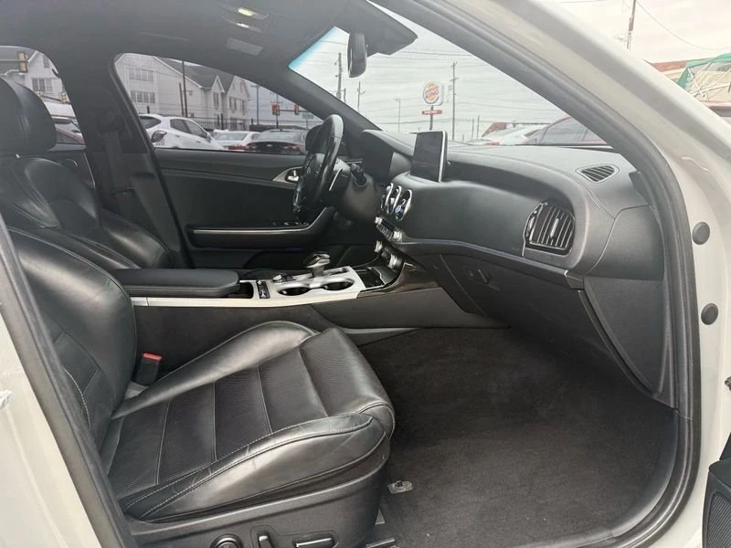 2018 Kia Stinger GT - Image 13 of 13