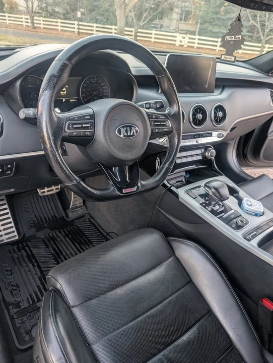 2018 Kia Stinger GT - Image 11 of 11