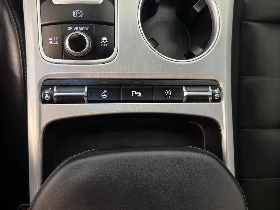 2018 Kia Stinger GT - Image 14 of 20