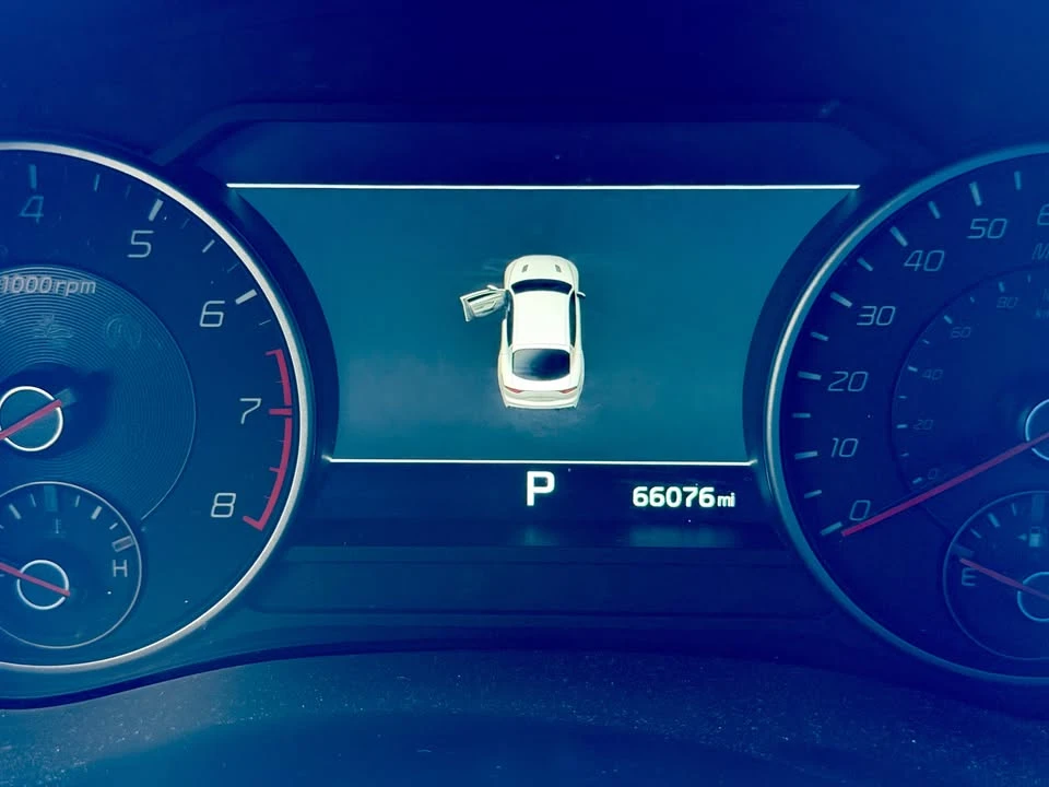 2018 Kia Stinger GT - Image 9 of 20