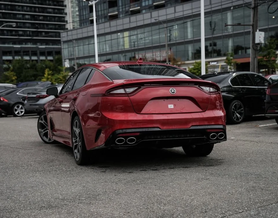 2018 Kia Stinger GT - Image 9 of 20