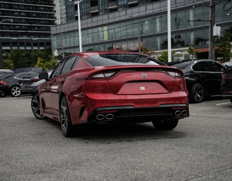 2018 Kia Stinger GT - Image 9 of 20