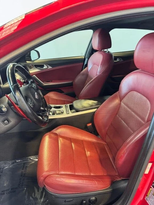 2018 Kia Stinger GT - Image 10 of 19