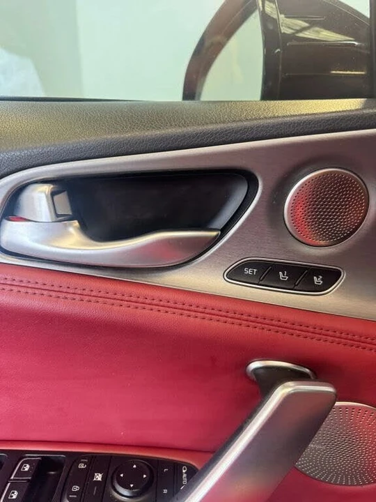 2018 Kia Stinger GT - Image 9 of 19