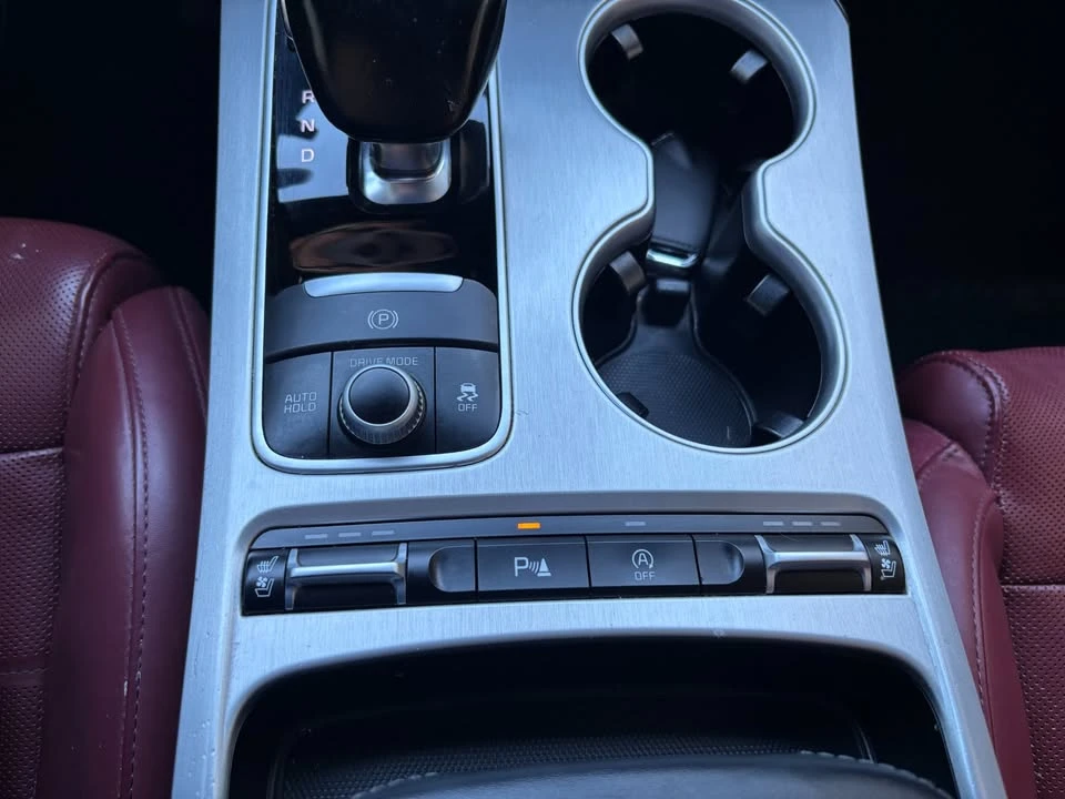 2018 Kia Stinger GT - Image 14 of 20