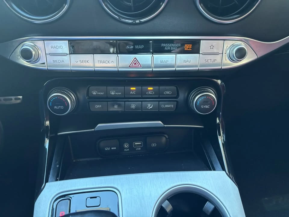 2018 Kia Stinger GT - Image 15 of 20