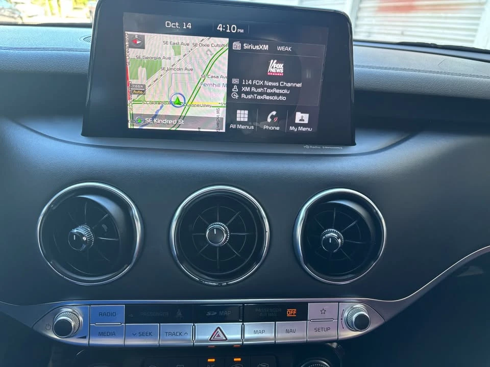 2018 Kia Stinger GT - Image 18 of 20