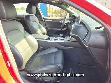 2018 Kia Stinger GT - Image 6 of 12